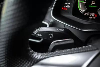 Sell Audi A6 Avant 2020 - 39750 EUR, 89963 km - AUTO.MOTO.pt