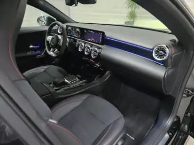 Vendo Mercedes-Benz CLA 45 AMG 2023 - 57950 EUR, 22610 km - AUTO.MOTO.pt