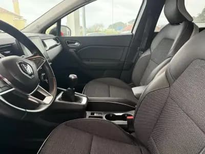 Vendo Renault Captur 2020 - 17500 EUR, 30000 km - AUTO.MOTO.pt