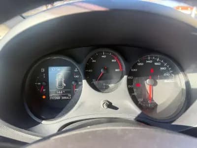 Vendo SEAT Leon 2011 - 7350 EUR, 217000 km - AUTO.MOTO.pt