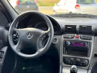 Sell Mercedes-Benz C 200 2001 - 6450 EUR, 253373 km - AUTO.MOTO.pt