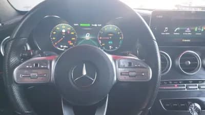 Vendo Mercedes-Benz C 300 2020 - 24999 EUR, 175000 km - AUTO.MOTO.pt