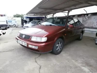 Vendo Volkswagen Passat 1994 - 2250 EUR, 333645 km - AUTO.MOTO.pt