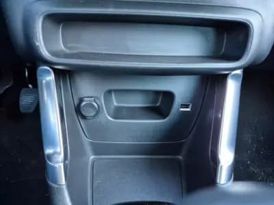 Vendo Citroën C3 Aircross 2022 - 13900 EUR, 94322 km - AUTO.MOTO.pt