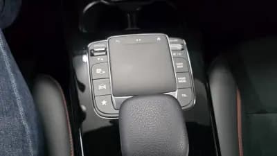 Vendo Mercedes-Benz CLA 250 2021 - 34990 EUR, 57000 km - AUTO.MOTO.pt