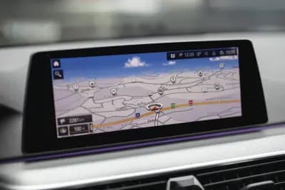 Sell BMW 520 2020 - 33900 EUR, 132497 km - AUTO.MOTO.pt