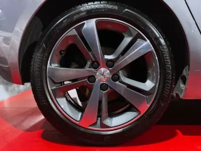 Sell Peugeot 308 2013 - 12990 EUR, 158740 km - AUTO.MOTO.pt