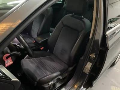 Vendo Volkswagen Passat Variant 2015 - 18950 EUR, 306000 km - AUTO.MOTO.pt