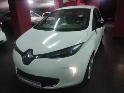 Vendo Renault Zoe 2019 - 10950 EUR, 82000 km - AUTO.MOTO.pt