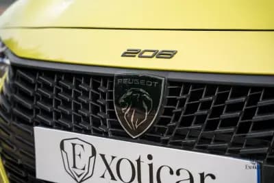 Sell Peugeot 208 2025 - 17900 EUR, 6300 km - AUTO.MOTO.pt