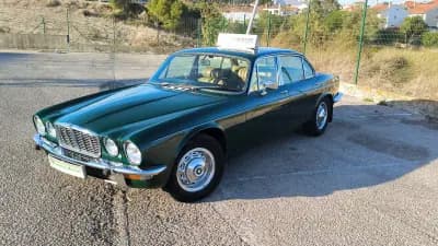 Sell Jaguar XJ6 1976 - 24950 EUR, 47777 km - AUTO.MOTO.pt