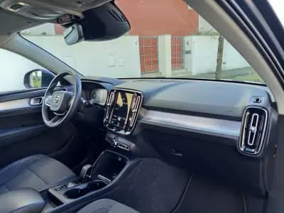 Sell Volvo XC 40 2022 - 29990 EUR, 88560 km - AUTO.MOTO.pt