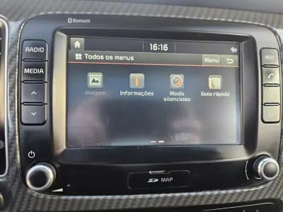 Sell Kia Carens 2018 - 17500 EUR, 138200 km - AUTO.MOTO.pt