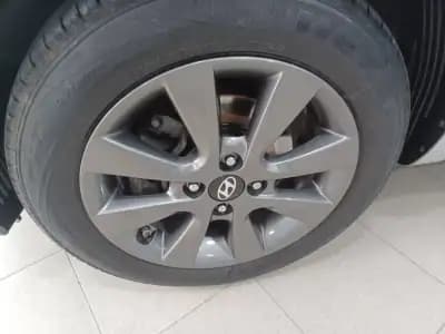 Vendo Hyundai i20 2014 - 9890 EUR, 101619 km - AUTO.MOTO.pt
