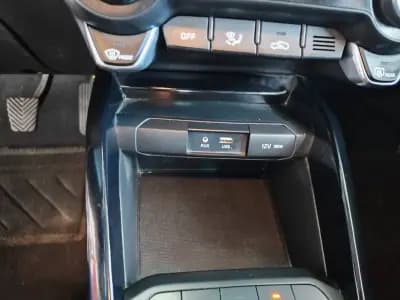 Sell Kia Rio 2019 - 12500 EUR, 66000 km - AUTO.MOTO.pt