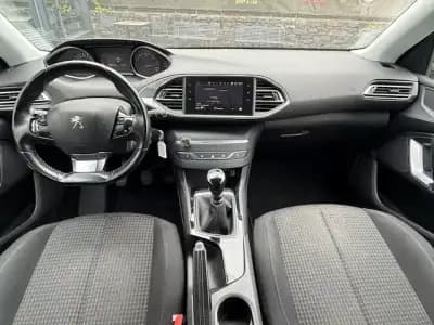 Vendo Peugeot 308 SW 2020 - 15900 EUR, 58622 km - AUTO.MOTO.pt