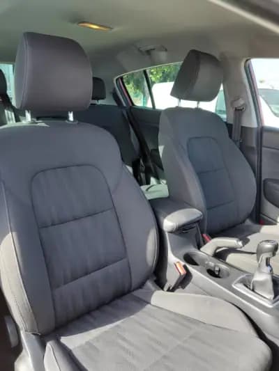 Sell Kia Sportage 2018 - 18900 EUR, 124000 km - AUTO.MOTO.pt