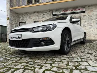 Vendo Volkswagen Scirocco 2010 - 10900 EUR, 189000 km - AUTO.MOTO.pt