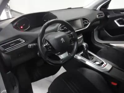 Sell Peugeot 308 2016 - 10900 EUR, 136000 km - AUTO.MOTO.pt