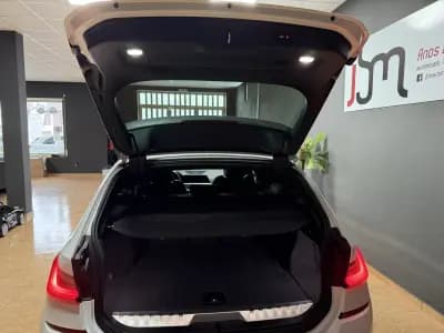 Vendo BMW 330e 2021 - 32490 EUR, 152987 km - AUTO.MOTO.pt