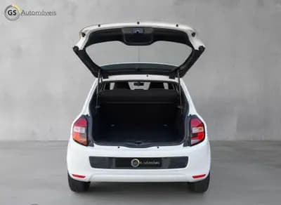 Vendo Renault Twingo 2017 - 7990 EUR, 130000 km - AUTO.MOTO.pt