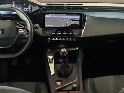 Vendo Peugeot 308 SW 2022 - 19990 EUR, 123591 km - AUTO.MOTO.pt