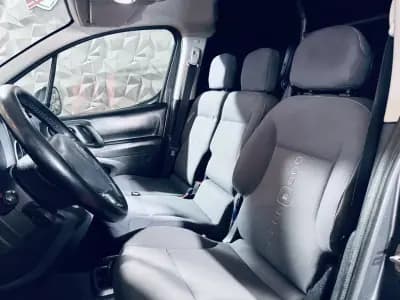 Vendo Citroën Berlingo 2015 - 6990 EUR, 257315 km - AUTO.MOTO.pt