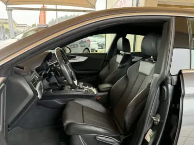 Sell Audi A5 Sportback 2019 - 33500 EUR, 98486 km - AUTO.MOTO.pt