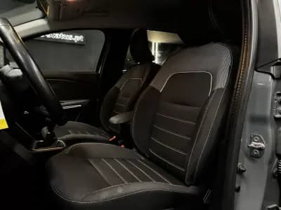 Sell Dacia Jogger 2023 - 17990 EUR, 70650 km - AUTO.MOTO.pt