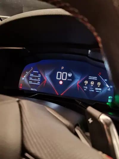 Sell DS DS7 Crossback 2021 - 27750 EUR, 46635 km - AUTO.MOTO.pt