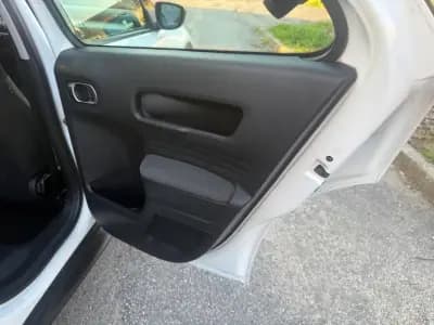 Vendo Citroën C4 Cactus 2015 - 9650 EUR, 151000 km - AUTO.MOTO.pt