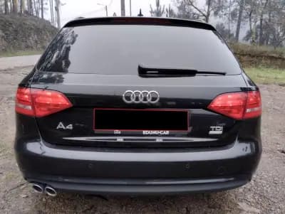 Vendo Audi A4 Avant 2014 - 15250 EUR, 170000 km - AUTO.MOTO.pt