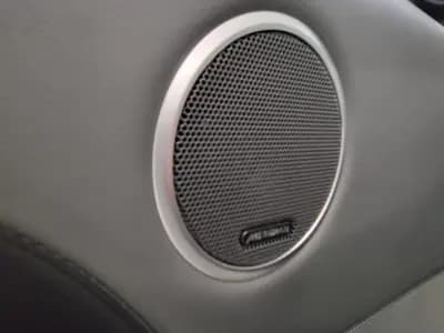 Vendo Land Rover Range Rover Sport 2015 - 39500 EUR, 274794 km - AUTO.MOTO.pt