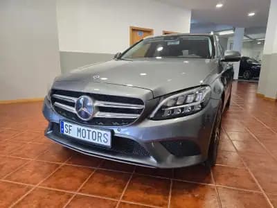 Vendo Mercedes-Benz C 300 2020 - 30980 EUR, 98799 km - AUTO.MOTO.pt