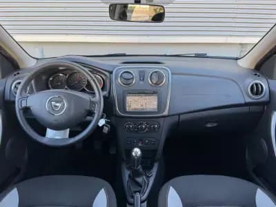 Vendo Dacia Sandero 2015 - 8950 EUR, 60000 km - AUTO.MOTO.pt