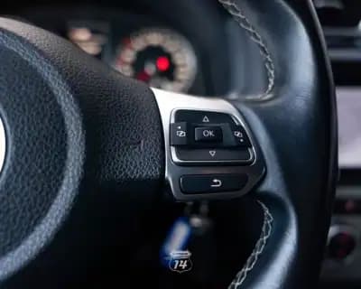 Vendo Volkswagen Scirocco 2013 - 16990 EUR, 153299 km - AUTO.MOTO.pt