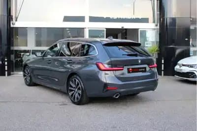 Vendo BMW 320 2020 - 27900 EUR, 126761 km - AUTO.MOTO.pt