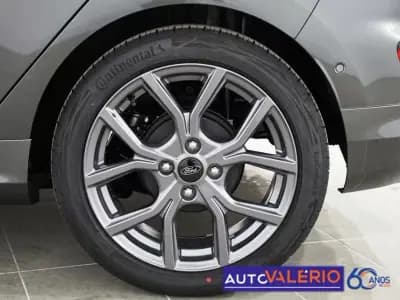 Sell Ford Fiesta 2022 - 14950 EUR, 65895 km - AUTO.MOTO.pt