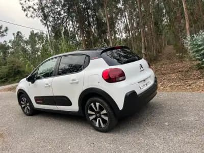 Vendo Citroën C3 2021 - 11990 EUR, 120370 km - AUTO.MOTO.pt