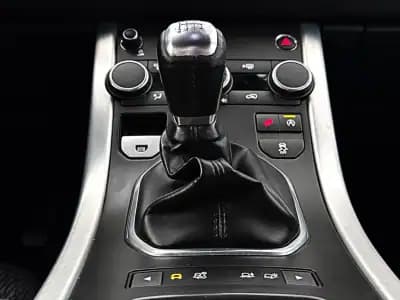 Vendo Land Rover Range Rover Evoque 2015 - 23500 EUR, 152000 km - AUTO.MOTO.pt