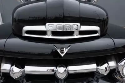 Vendo Ford F-150 1951 - 69999 EUR, 56000 km - AUTO.MOTO.pt