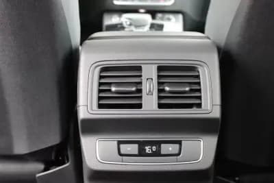 Vendo Audi Q5 Sportback 2022 - 56900 EUR, 63003 km - AUTO.MOTO.pt