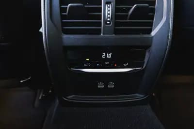 Sell BMW 330 2022 - 32000 EUR, 154900 km - AUTO.MOTO.pt