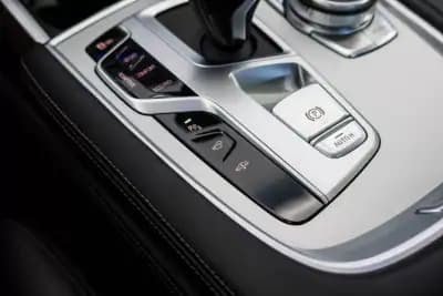 Sell BMW 730 2019 - 57500 EUR, 84272 km - AUTO.MOTO.pt