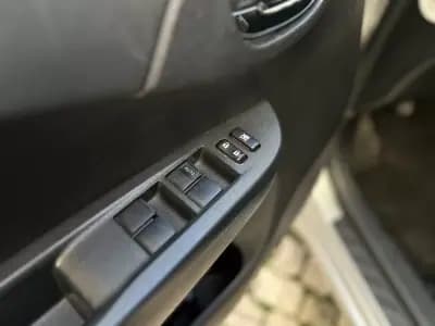 Sell Toyota Verso-S 2011 - 7990 EUR, 126450 km - AUTO.MOTO.pt