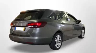 Sell Opel Astra Sports Tourer 2018 - 7990 EUR, 234500 km - AUTO.MOTO.pt