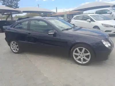 Sell Mercedes-Benz C 220 2001 - 7900 EUR, 280000 km - AUTO.MOTO.pt