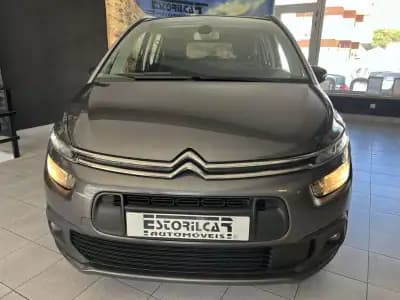 Vendo Citroën C4 Spacetourer 2019 - 15900 EUR, 125682 km - AUTO.MOTO.pt