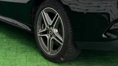 Sell Mercedes-Benz CLA 250 2021 - 29990 EUR, 135200 km - AUTO.MOTO.pt