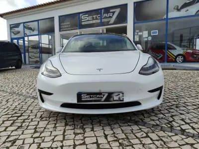 Sell Tesla Model 3 2019 - 18900 EUR, 125000 km - AUTO.MOTO.pt